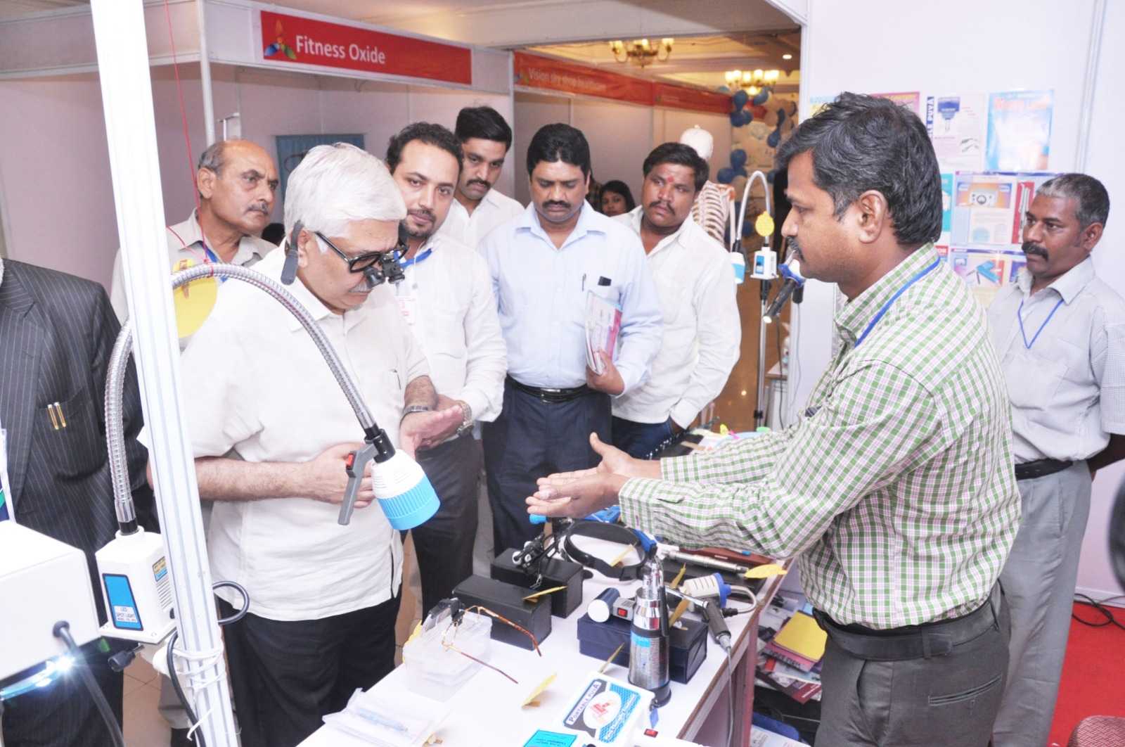 1st-medical-expo-india-lucknow-2015